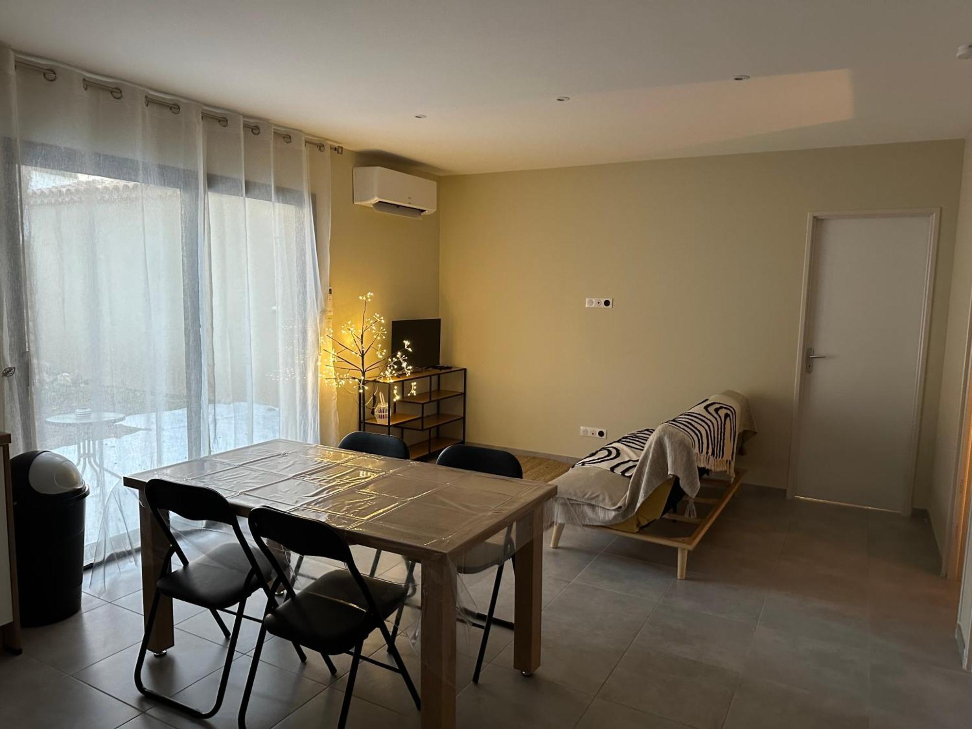 Maison T3 Dans Un Village Calme Saint-Mitre-les-Remparts Zewnętrze zdjęcie